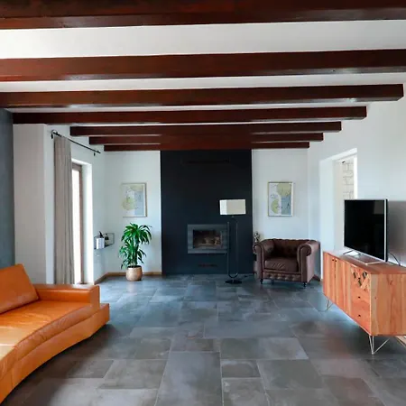 Maison La Belle