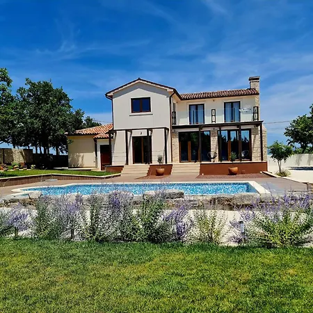 Maison La Belle Вилла *